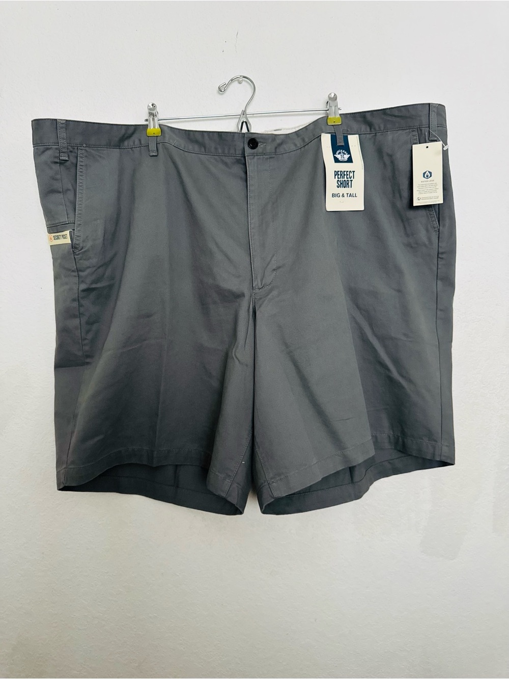DOCKERS Perfect Short Gray Big & Tall size 58